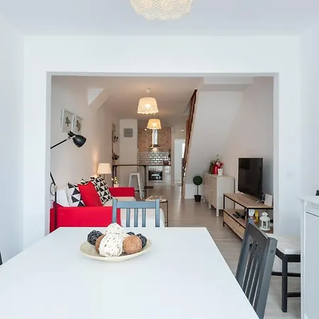 Ideal Getaway Private Terrace 2Br Chalet *